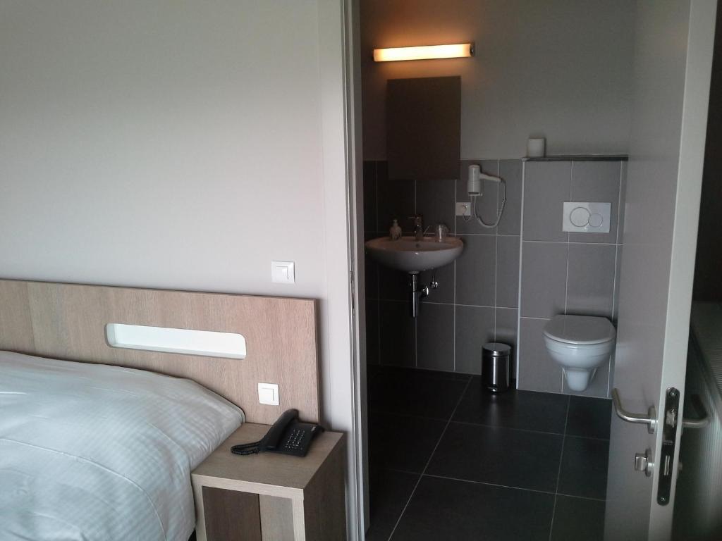 M-Otel E40 Wetteren Room photo